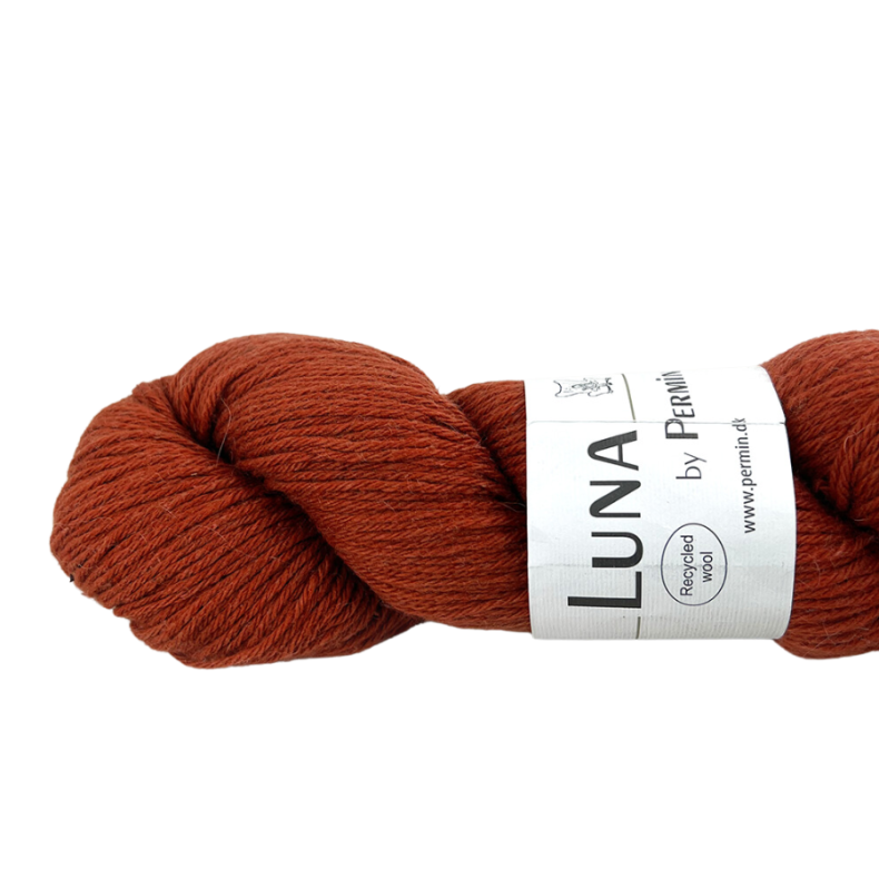 Luna by Permin, rust, fv 19, pr. 50 g.