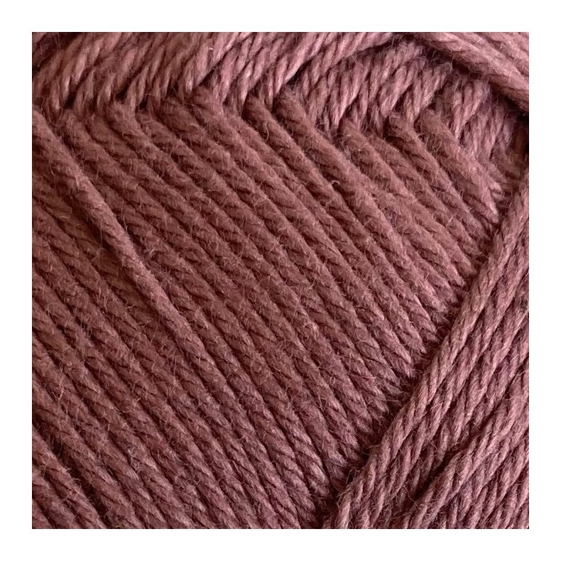 Plum. kologisk bomuldsgarn. Karen Klarbk. Pr. 50 g.