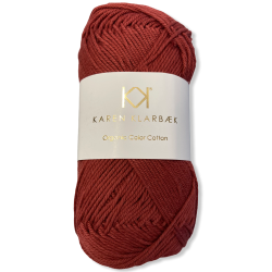 Dark Brick Red. kologisk bomuldsgarn. Karen Klarbk. Pr. 50 g.