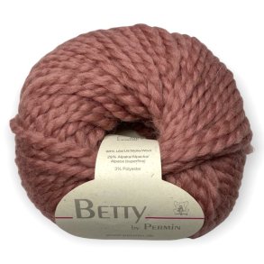 Betty by Permin, gammelrosa, fv 15, pr. 50 g.