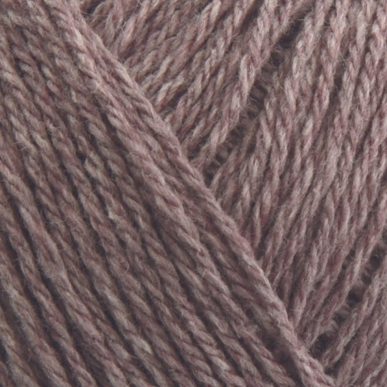 Esther by Permin, cocoa fv 28, pr. 50 g.