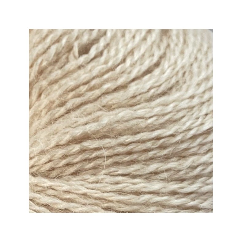 Leonora by Permin, ecru, fv 05, pr. 25 g.