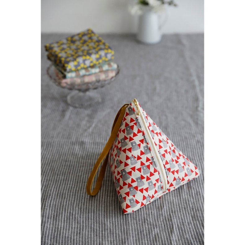 Canvas stof med bjrne. Kokka Trefle Bears, pr. m.