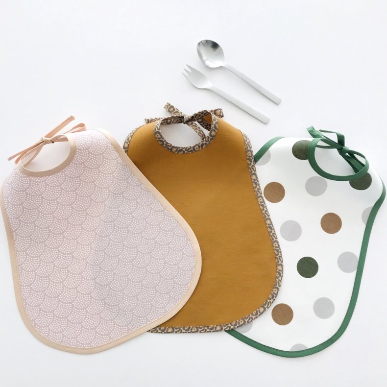 Stofpakke. Akryl-coatet stof til 3 spisesmkke