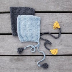 Uldvrk. Strik til brn 0-6 r. Strikkebog af Cecilie Bertelsen og Anne Prksen.