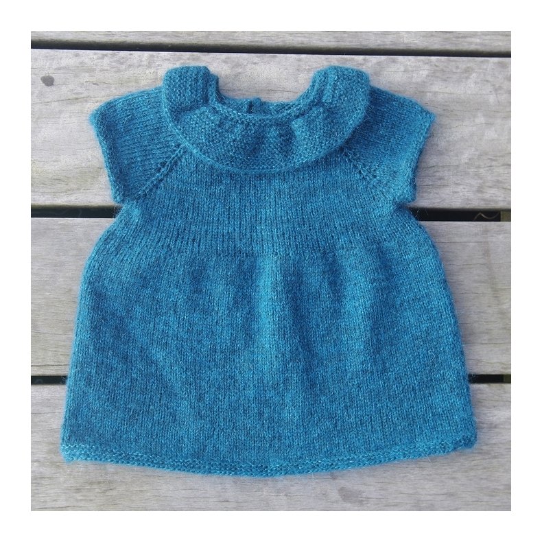 Uldvrk. Strik til brn 0-6 r. Strikkebog af Cecilie Bertelsen og Anne Prksen.