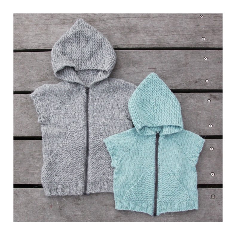 Uldvrk. Strik til brn 0-6 r. Strikkebog af Cecilie Bertelsen og Anne Prksen.