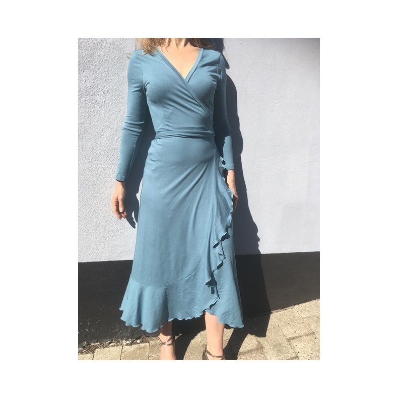 Onion 2076, Sl-om kjole med flse, str. xs-xl